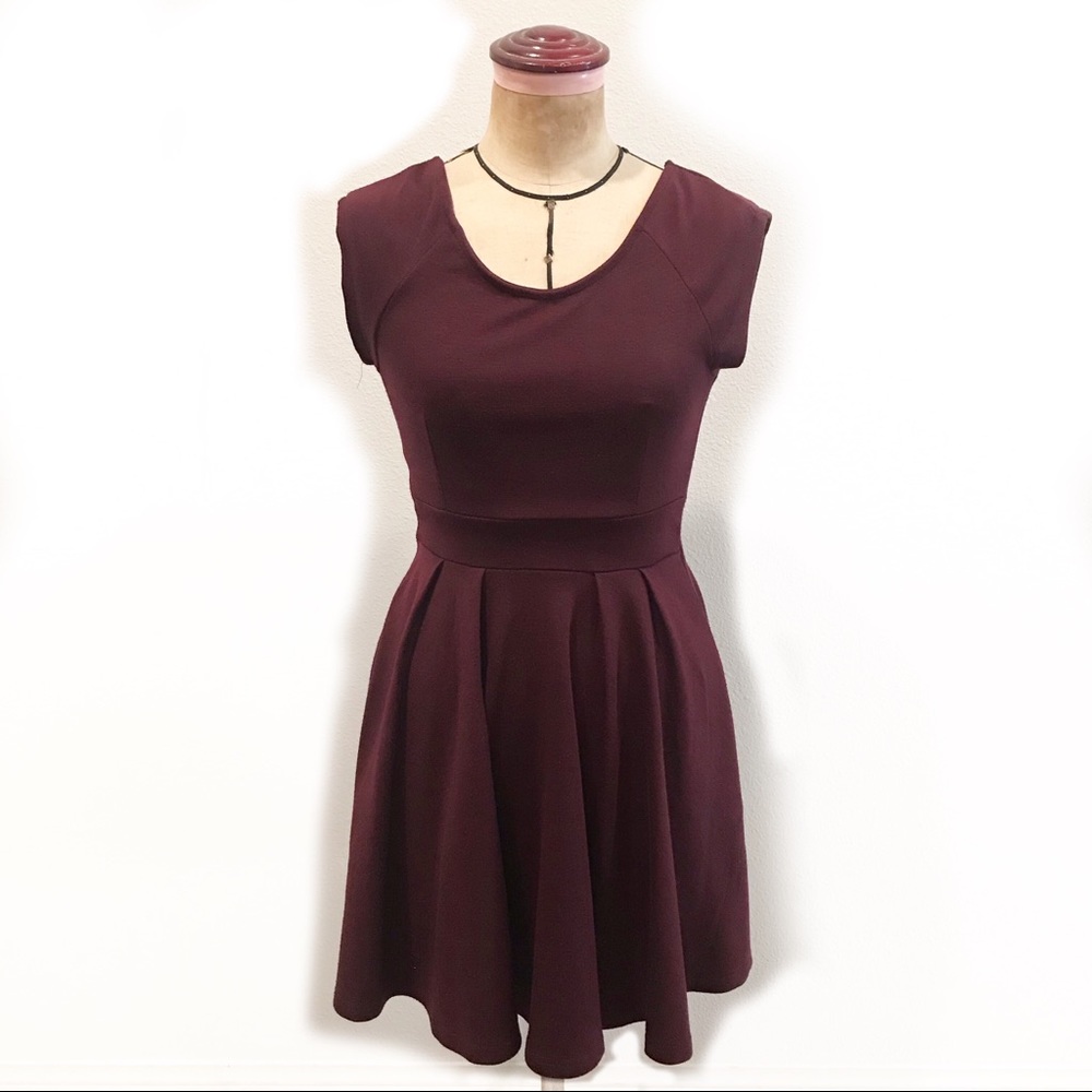COTTON ON Casual Skater Dress (Burgundy, XS)
